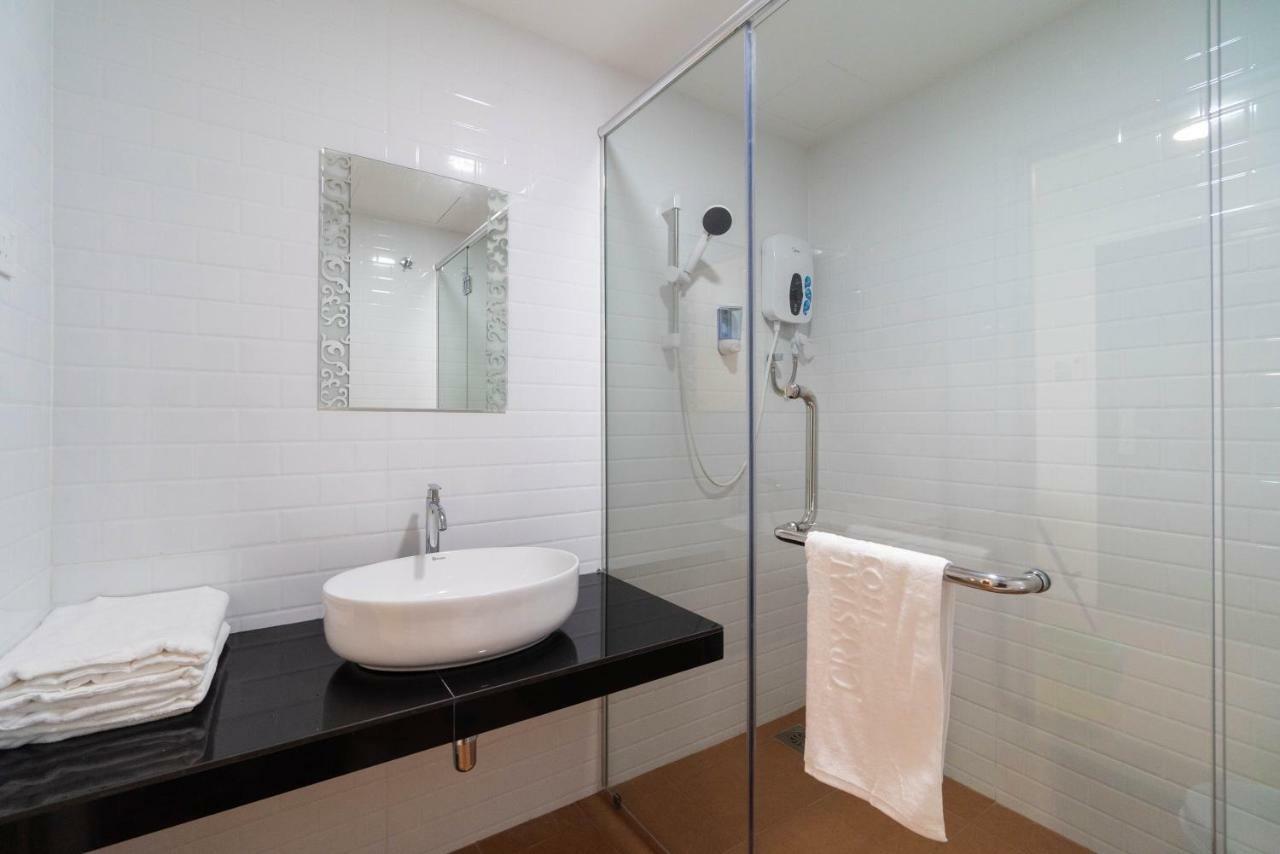 Crystal Garden Hotel Kuala Lumpur Ngoại thất bức ảnh